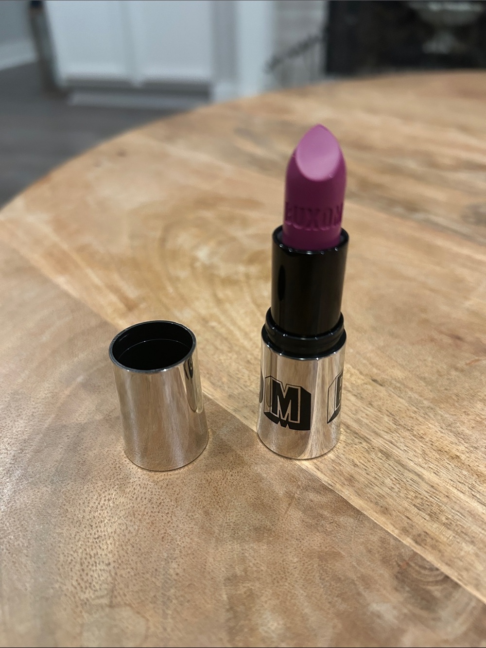 Bare Escentuals BUXOM Full Bodied Lipstick In “Swinger”